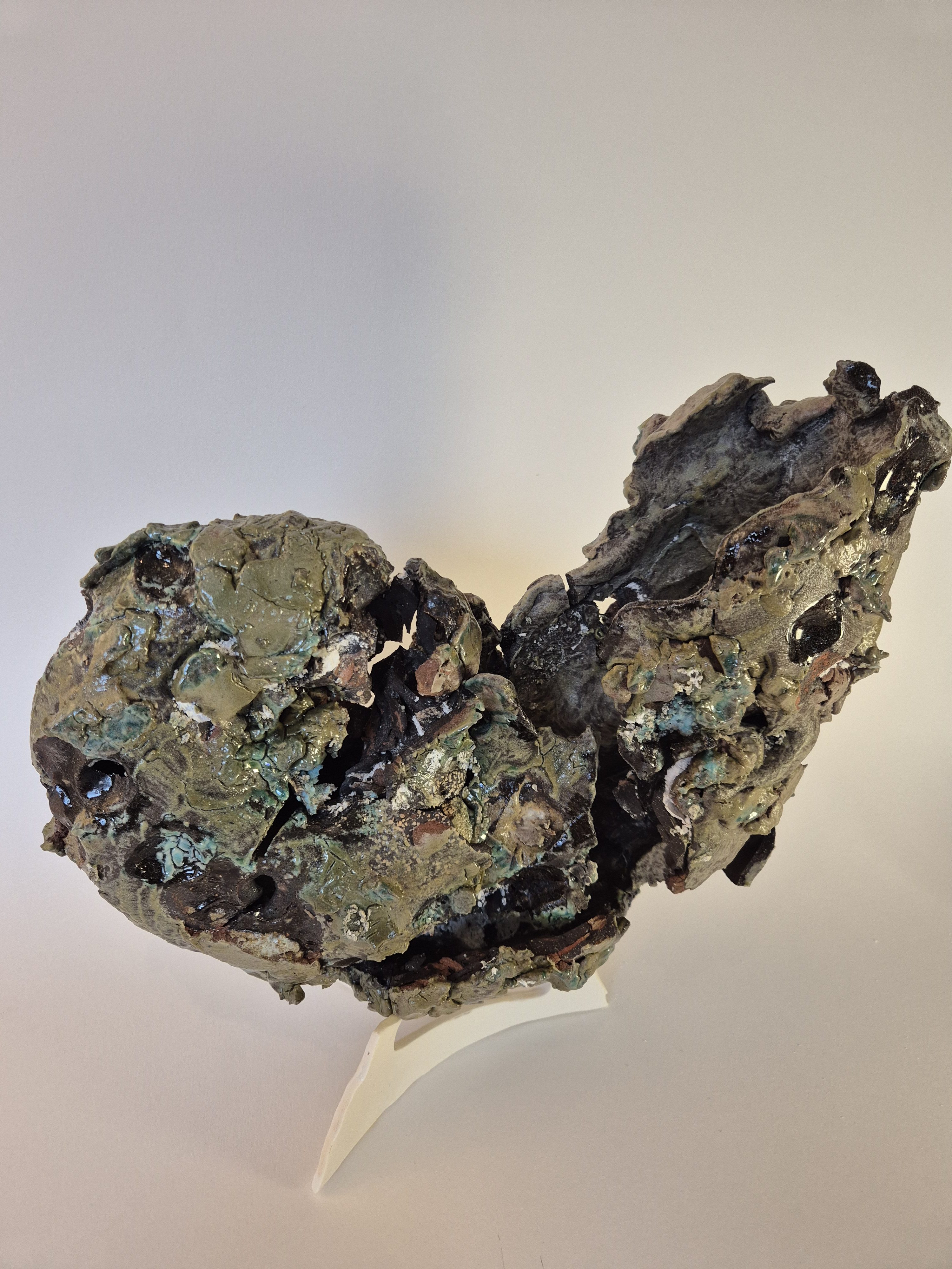 Fossil Type: Nautiloid
Location: found in Amer river delta (NL)
Time horizon: est. late Cambrian
Condition: poor
Height: 41 cm / 16 inch
Other specifics: - important find, indicative of deep marine life in thus far considered shallow depths of Amer Delta