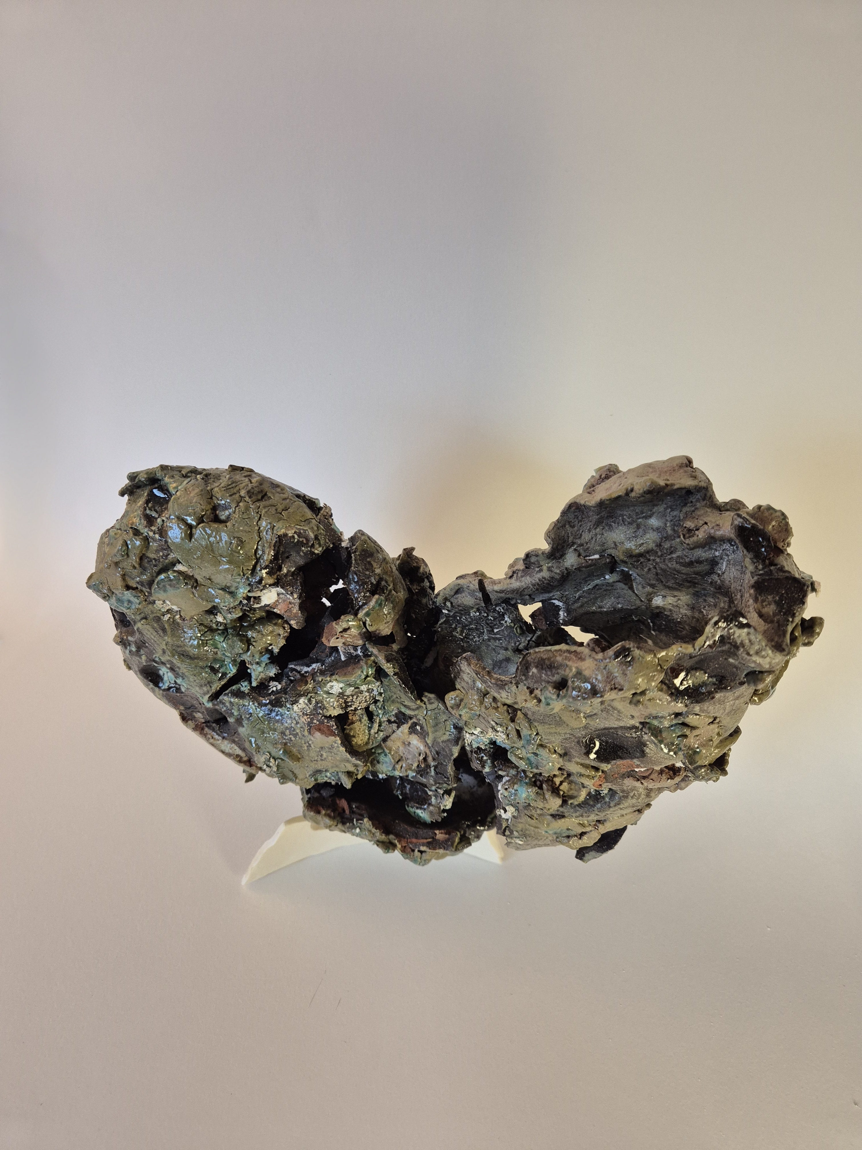 Fossil Type: Nautiloid
Location: found in Amer river delta (NL)
Time horizon: est. late Cambrian
Condition: poor
Height: 41 cm / 16 inch
Other specifics: - important find, indicative of deep marine life in thus far considered shallow depths of Amer Delta